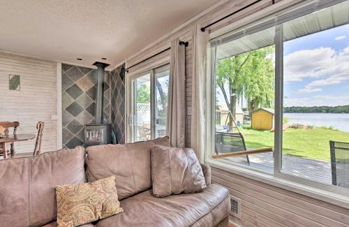 Isanti House | Sunrise Bay with Lake Access Families Welcome!