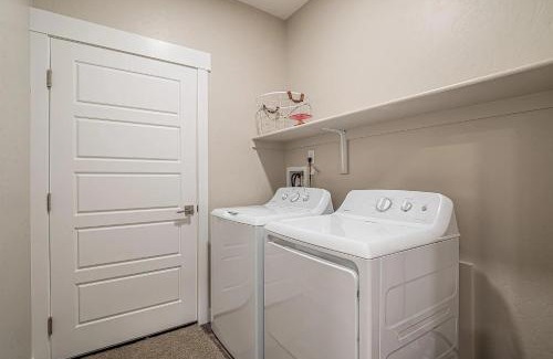 Pear Park Apartment | Sunrise Mesa