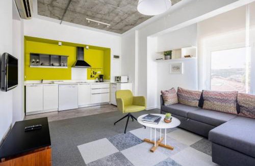 Ortakoy Apartment | Sunrise Over The Bosphorus Stylish Retreat! #401