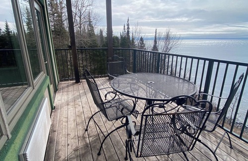Two Harbors Condo | Sunrise Suite on Lake Superior- Pool & Hot Tub