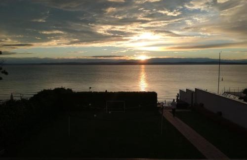 Balatonvilagos Apartment | Sunset Beach Apartmanház