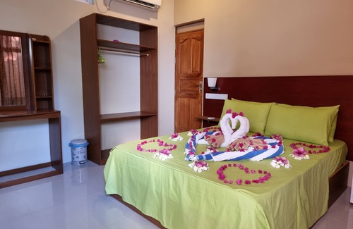 Dhangethi House | Sunset Beach View