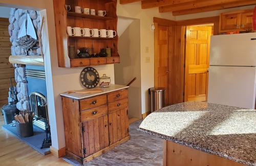 Roque Bluffs Cabin | Sunset Cabin by the Sea: Log cabin w/stunning ocean views. Unwind in paradise!