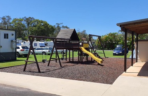Woolgoolga Hotel | Sunset Caravan Park Woolgoolga