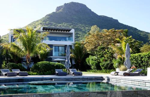 La Mivoie Apartment | Sunset Coast Apartment