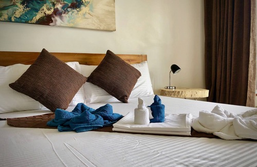 Romblon Island Hotel | Sunset Cove Beach & Dive Resort