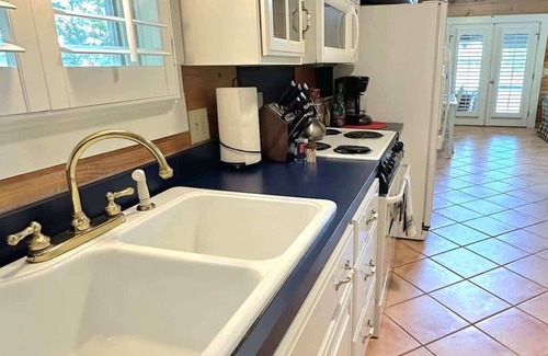 Newberry Shores Cabin | Sunset Cove Cabin Sum
