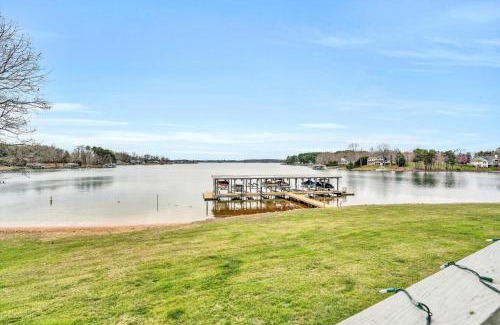 Huddleston House | Sunset Cove