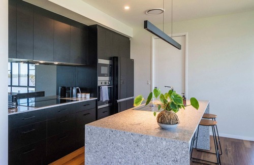 Palmers Island House | Sunset Dreams - Oceanstays