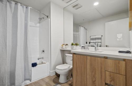 NoHo Arts District Apartment | Sunset Duo 2 bedroom Charm with FREE Parking