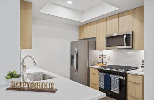 NoHo Arts District Apartment | Sunset Duo 2 bedroom Charm with FREE Parking