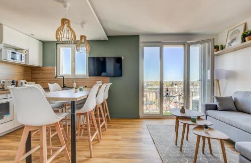 Le Busca Apartment | Sunset Duplex - Grand-Rond, Jardin des plantes, centre-ville, 2 BDRs 60m2, AC, Netflix - T3 60m2 avec clim