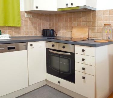 Bukfurdo Apartment | Sunset Green Apartman