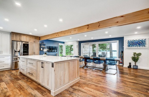 Venise-en-Quebec House | Sunset Heaven - Modern Lake House with Spa