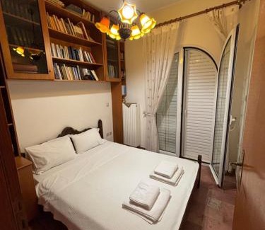 Itea House | Sunset House