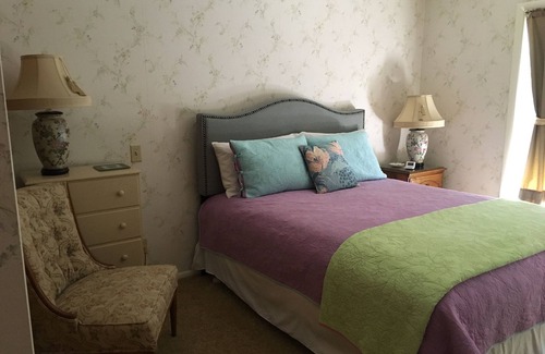 Santa Rosa House | Sunset House in Santa Rosa: Views, Architecture, Art and Antiques