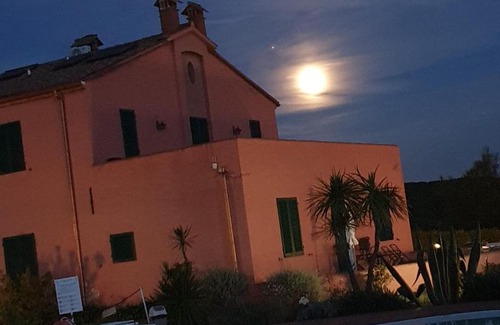 Castiglioncello Apartment | Sunset house