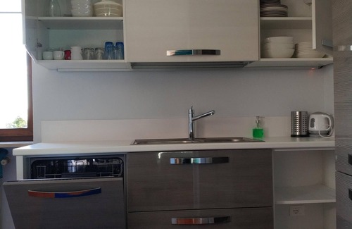 Bedizzole Apartment | "Sunset in the Castle", three-room apartment near Lake Garda
