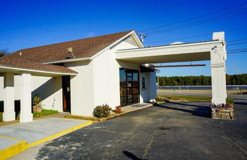 Clarksville Hotel | Sunset Inn Clarksville