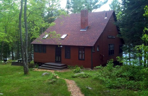Hanover Cottage | “Sunset Lodge” a Maine lakefront cottage with charming guest house