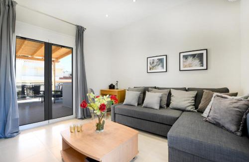 Heraklion Apartment | Sunset Luxury Suite - Rooftop Apartment in the City Center