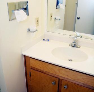 West Lebanon Hotel | Sunset Motor Inn