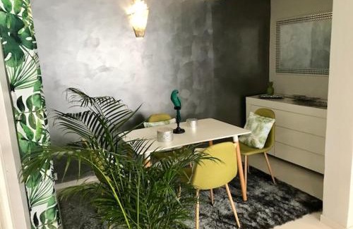 Fond Bernier Apartment | Sunset
