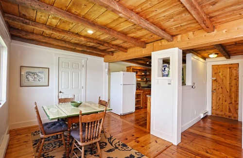 Garden Lots Cottage | Sunset Ocean Cove Waterfront Cottage - 10 mins from Lunenberg, great restaurants