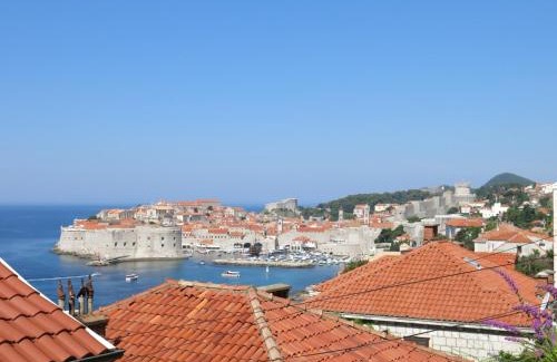 Municipality of Dubrovnik Apartment | Sunset over the Dubrovnik's Old Town