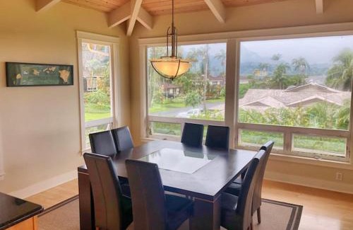 Princeville House | SUNSET PALMS Pool, Tennis, AC Minutes to Beach