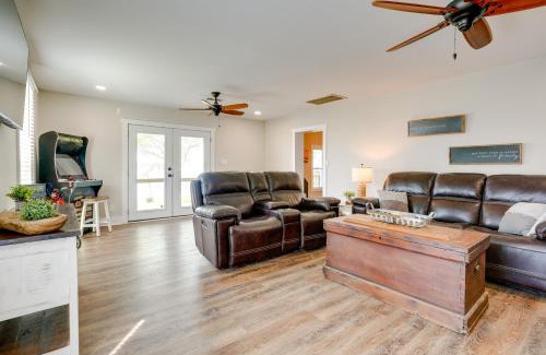 Centre House | Sunset Paradise on Weiss Lake with Private Dock!