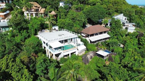 Haad Pleayleam Villa | Sunset Paradise Villa