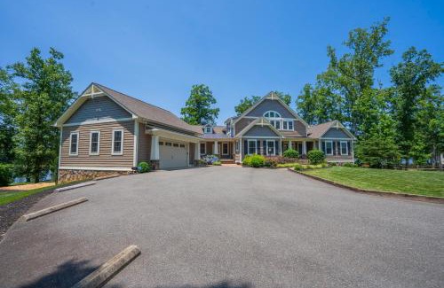 Bumpass House | Sunset Shores at Lake Anna Luxury Vacation Rental by B Michaels Escapes