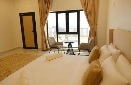 Al Hamra House | Sunset Sky