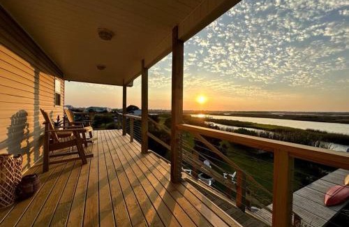 North Topsail Beach House | Sunset Sound Cottage