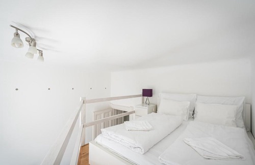 Kispest Apartment | Sunset Square Studio with gallery