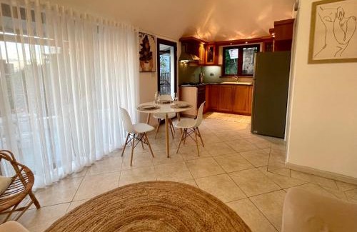 La Preneuse Apartment | Sunset View