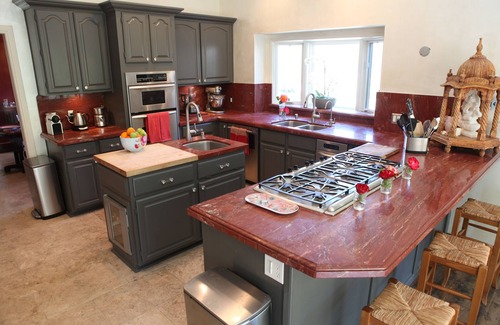 Oak View House | Sunset View Oasis🌹Saltwater Pool+Spa, Infrared Sauna, Outdoor Kitchen