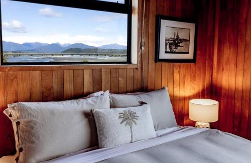 Hokitika House | Sunset View Point