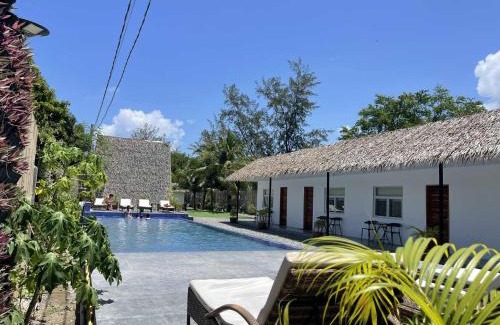 Palauig Resort | Sunset Villas Pool Villa 3