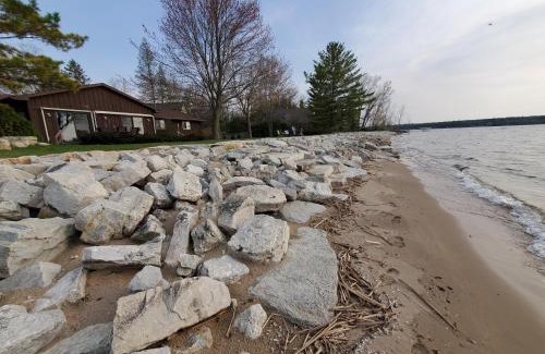 Sturgeon Bay House | Sunset Watch