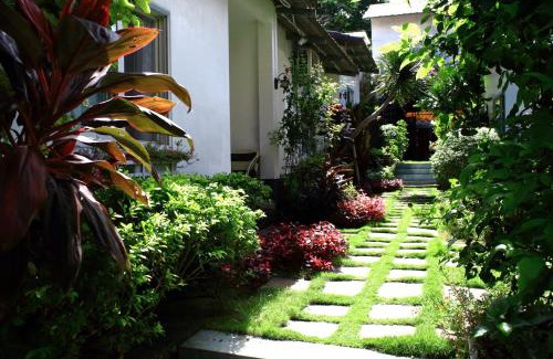 Duong Dong Villa | Sunshine Bungalow
