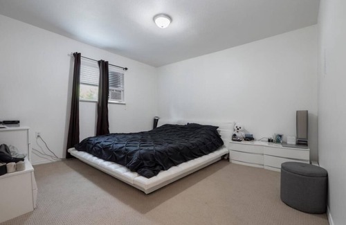 Gibsons Condo | Sunshine Coast at its best, Gibsons, close to Marina, beach and shops