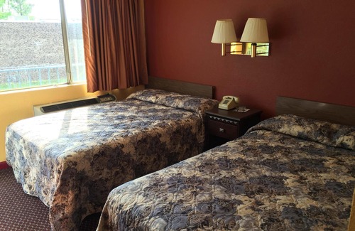 Little Rock Hotel | Super 7 Inn