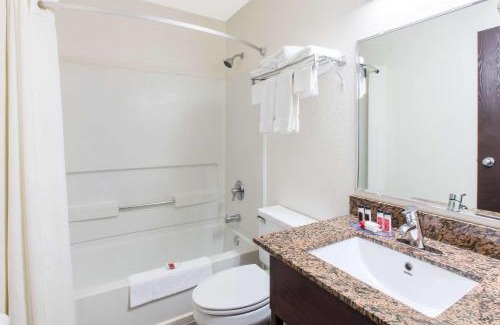 Aberdeen Hotel | Super 8 by Wyndham Aberdeen MD