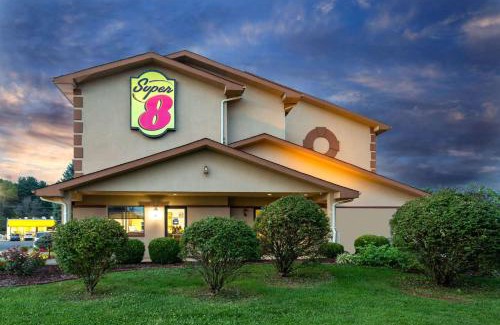 Abingdon Hotel | Super 8 by Wyndham Abingdon VA