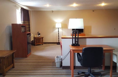 Abingdon Hotel | Super 8 by Wyndham Abingdon VA