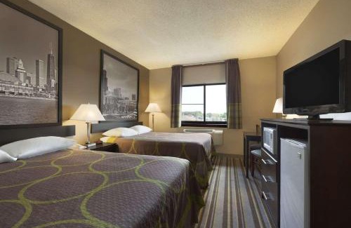 Bridgeview Hotel | Super 8 by Wyndham Bridgeview/Chicago Area