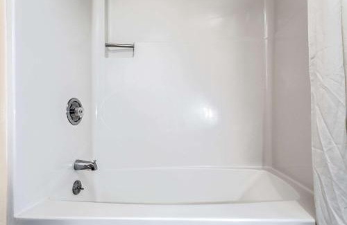 Carson City Hotel | Super 8 by Wyndham Carson City Lake Tahoe