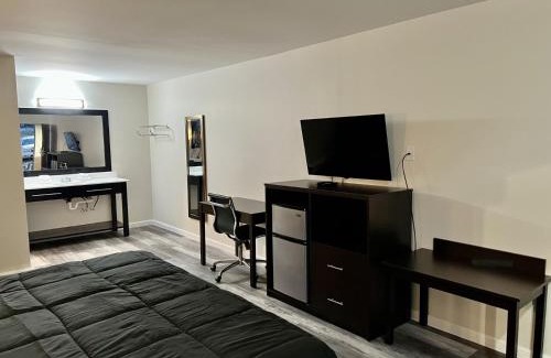 College Park Hotel | Super 8 by Wyndham College Park/Atlanta Airport West